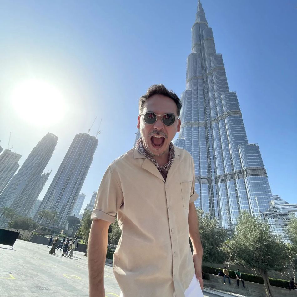 Răzvan Simion și Dalina Răducanu s-au căsătorit religios! Eleganță și rafinament... dar și meniu pe măsură! 