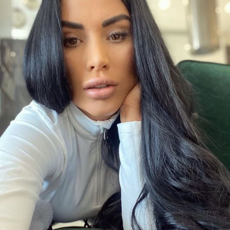 Daniela Crudu a botezat-o pe micuța Daiana. Imagini din ziua cea mare