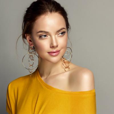 Bluze elegante de seară pentru ținute nocturne ușor remarcabile