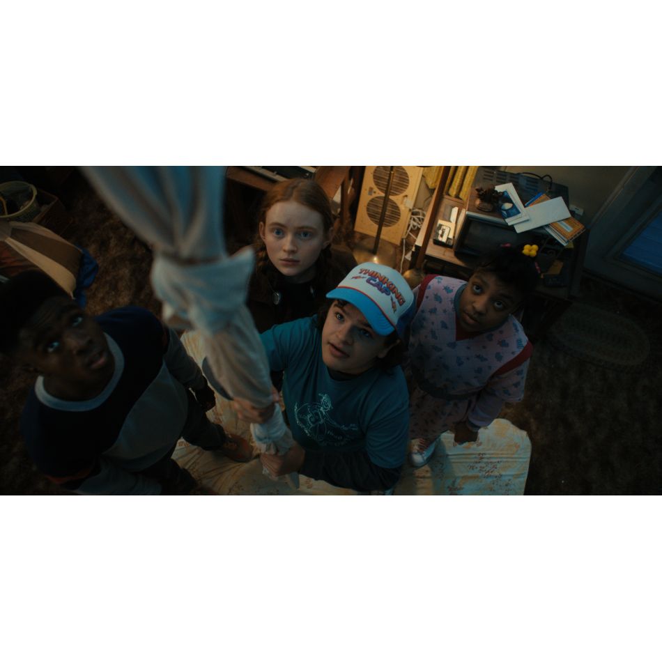 Primele imagini din Stranger Things: Sezonul 4. Serialul va începe la sfârșitul lunii mai