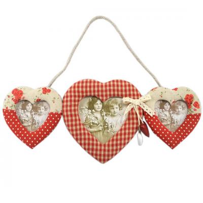 15 accesorii pentru un Valentine's Day romantic
