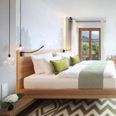 4 solutii de iluminat pentru pat