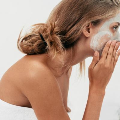 Remedii naturale de frumusete: trucuri pe care le foloseau mamele noastre
