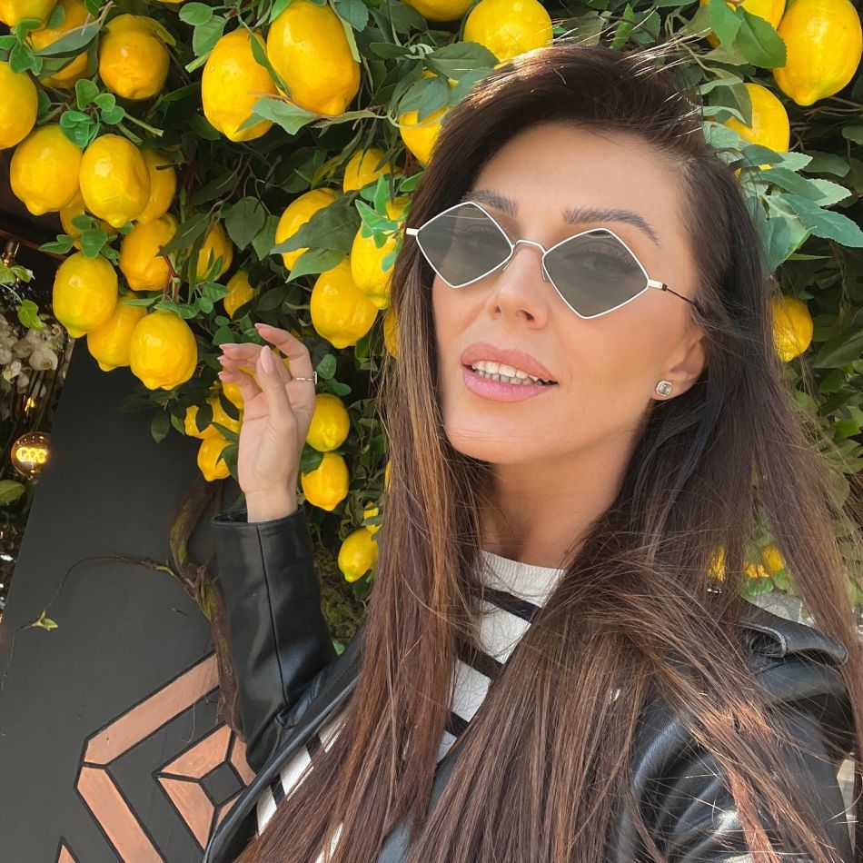 Andrei Neacșu, în tandrețuri cu o altă femeie! Cu cine a înlocuit-o pe Ilinca Vandici?