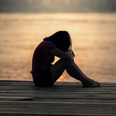 Nici introvertit, nici extravertit? Atunci poate că ești un Ambivert! Iată care sunt caracteristicile Ambivertului