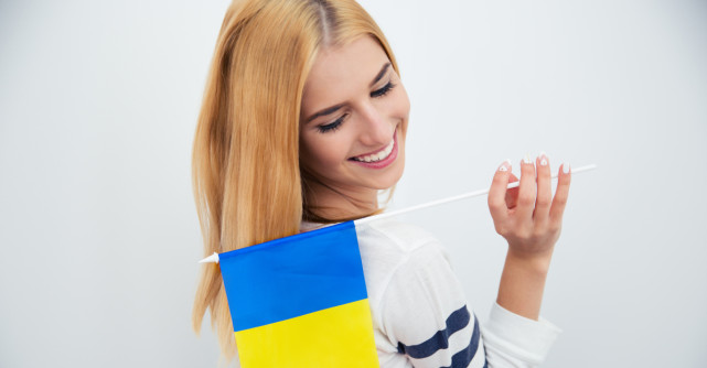 Poezii pentru români: Cele mai frumoase versuri!