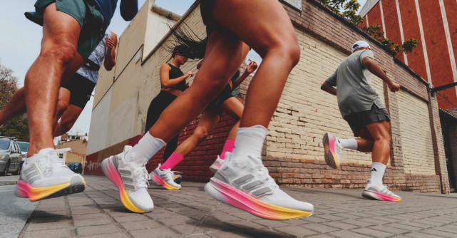 adidas prezintă noul ULTRABOOST 5 – gândit să ofere cel mai mare boost de energie de până acum