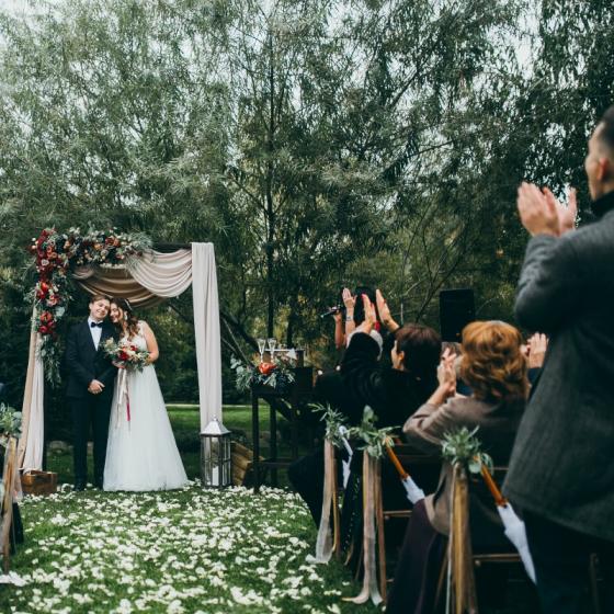 6 tinute de purtat la o nunta de toamna