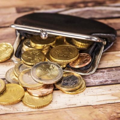 Modele de portofele pentru toate buzunarele