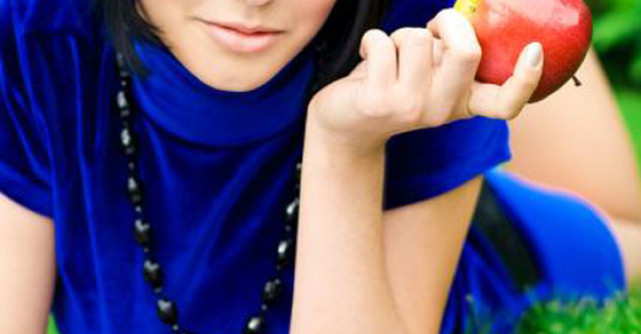 10 Carti cu RETETE DIETETICE pentru silueta si sanatate