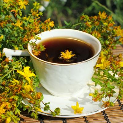 Beneficiile spectaculoase ale ceaiului de sunatoare
