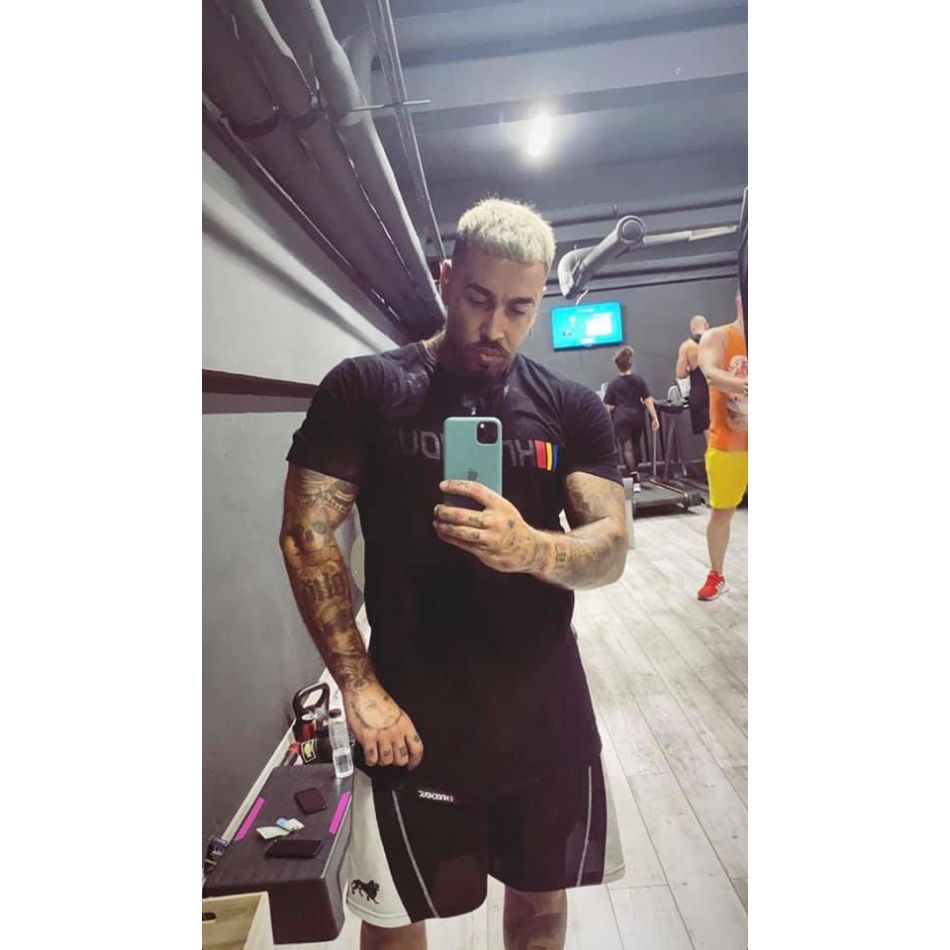 Alex Velea și Antonia amână încă o dată nunta și botezul copiilor! Akim are 6 ani și Dominic 8 ani