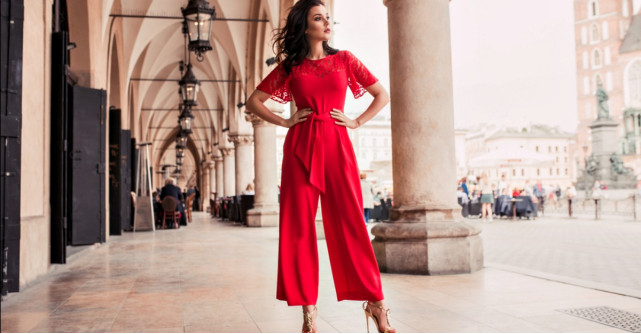8 salopete elegante de damă pentru un outfit glamour