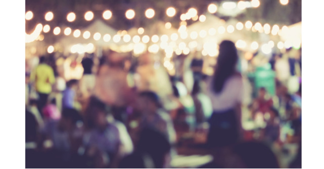 Petrecere în Paradis cu Pandora