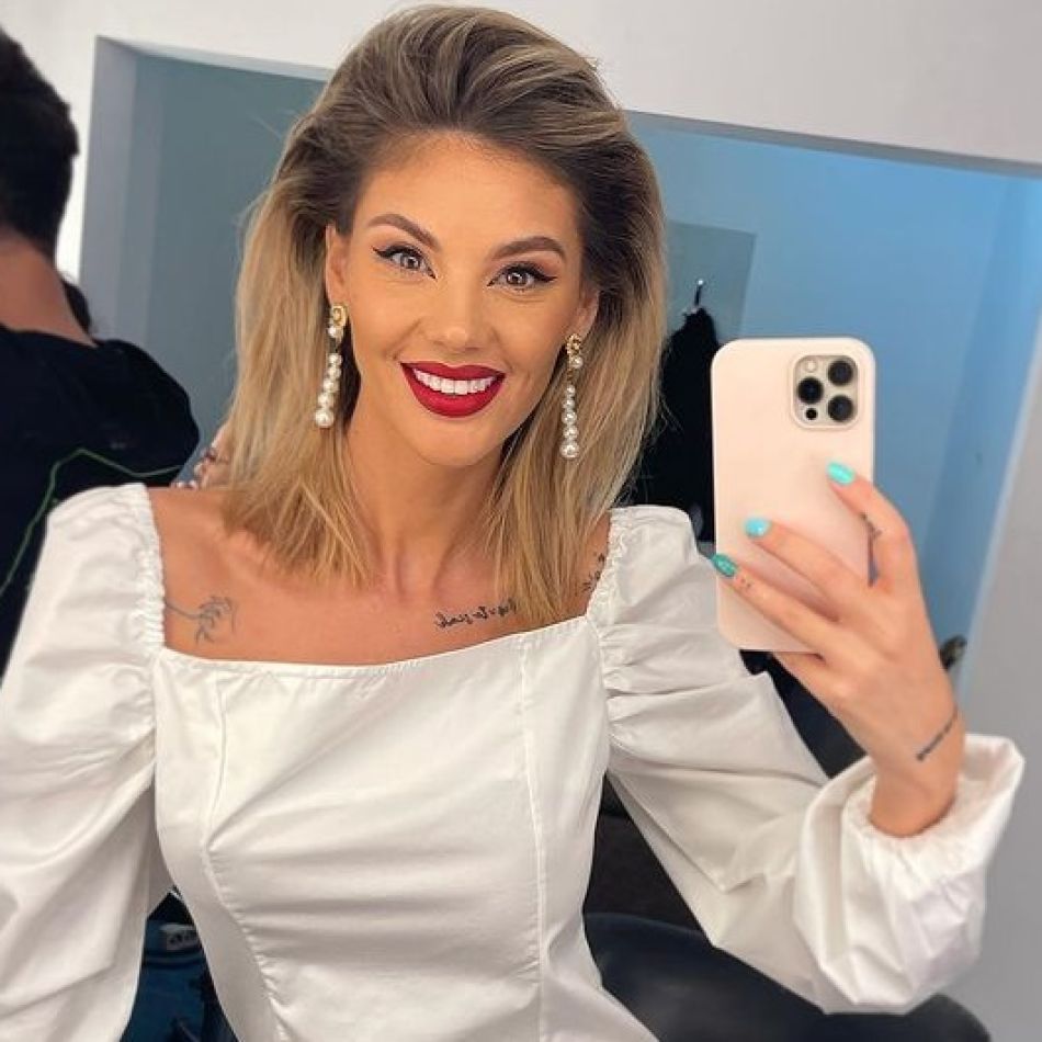 Ramona Olaru iubește din nou!Cerința pe care trebuie să o îndeplinească iubitul:  să am o bază în bărbatul de lângă mine...