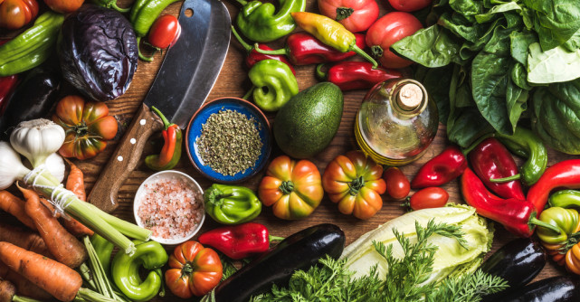 5 pasi pentru o dieta vegetariana mai sanatoasa