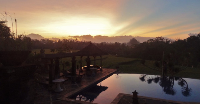 O data-n viata: Bali, oaza pentru petreceri si spiritualitate