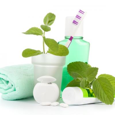 Pasta de dinti: 15 utilizari surprinzatoare	