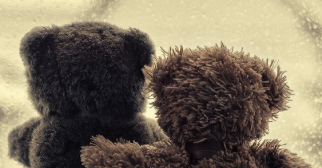 The fall in love game: 36 intrebari care te vor face sa te indragostesti de oricine