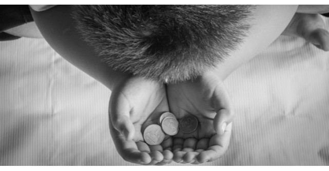 Cine are iubire de dat?