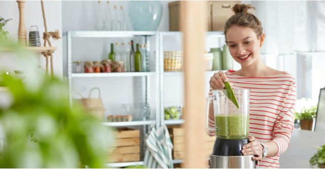 Te gandesti la un blender bun? Iata 4 modele cautate acum la reducere de Black Friday!