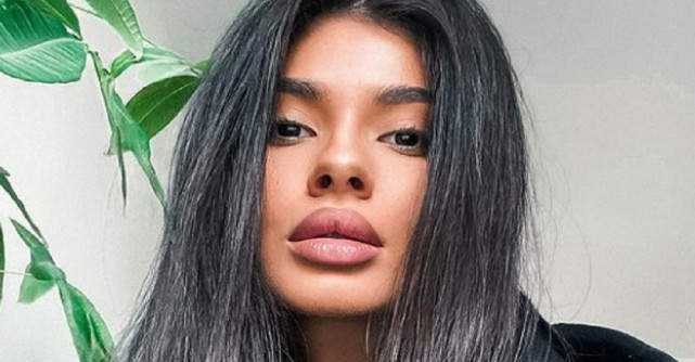 Marisa Paloma își sărbătorește astăzi fiica! Bebelușa a împlinit o lună și se confruntă cu dureri de burtică
