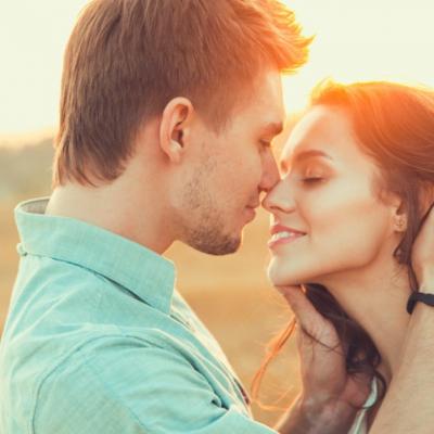 Barbatul Varsator. Cum sa te porti daca esti intr-o relatie cu unul