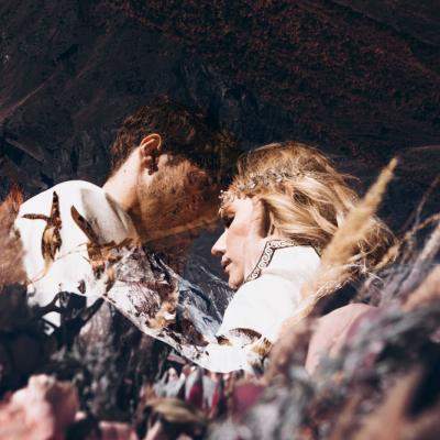 Nuntă în cer: 10 citate despre dragostea nepământeană