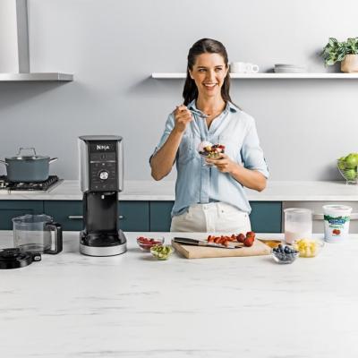 Prepară acasă înghețate proteice delicioase și sănătoase cu Ninja CREAMi