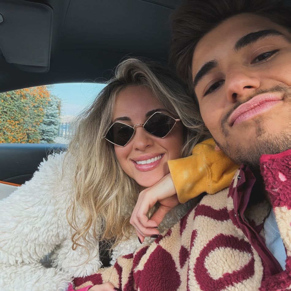 Dragostea nu are vârstă - după ce a părăsit-o pe Ioana Ignat, Sebastian Dobrincu iubește o femeie cu 8 ani mai mare