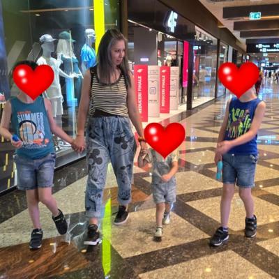 Cristina Bălan, emoționantă de ziua gemenilor. Băieții ei, diagnosticați cu sindromul Down, au împlinit 12 ani