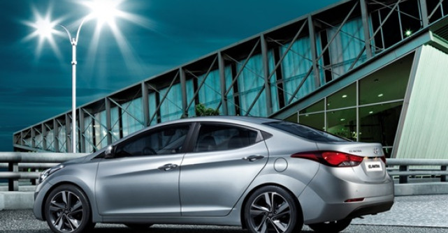 Noul model Hyundai Elantra facelift - disponibil in Romania