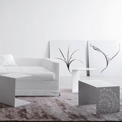 Interioare albe: 16 piese de mobilier si accesorii albe