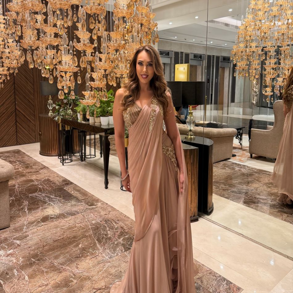 Tatăl lui Salman Khan, internat la terapie intensivă. Iulia Vântur, surprinsă în fața spitalului din Mumbai