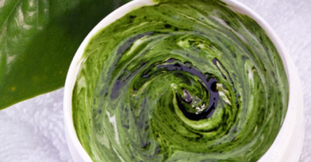 Chiar functioneaza: 3 masti faciale excelente cu verdeturi de primavara!