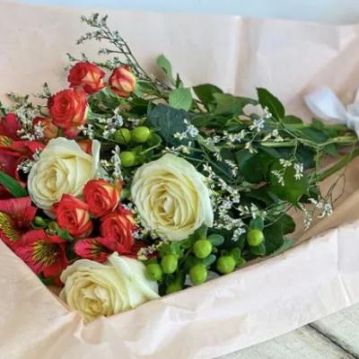 Floria.ro, colectie de Florii: 99 de buchete pentru cele mai populare nume 