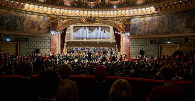 Un spectacol magistral pentru susținerea tinerilor artiști, la cea de-a XVII-a ediție a Concertului Regal Caritabil