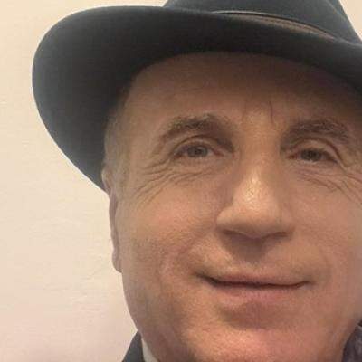 Constantin Enceanu a intrat în lumea afacerilor. Cum transformă artistul localurile sale în locuri de neuitat