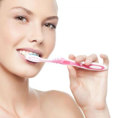 Mituri despre sanatatea orala pe care si tu le crezi