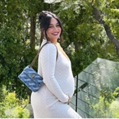 Vanessa Hudgens a născut! Primele imagini cu bebelușul ei 