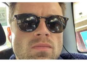 Cine este femeia care i-a modelat viața lui Sebastian Stan? Discursul emoționant al actorului pentru mama sa