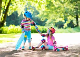 Cum să crești copii empatici într-o lume competitivă