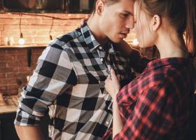 Jetul nu mai este la fel de puternic? 9 lucruri pe care bărbații trebuie să le știe despre ejaculare și sănătate sexuală