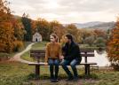 Când un flirt „nevinovat” devine o problemă serioasă în cuplu