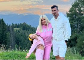 Elena Udrea, la un pas de tragedie la Sinaia: Ne-a apărat de urs...