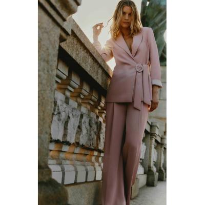 NEW IN – eleganță cotidiană de la Oltre