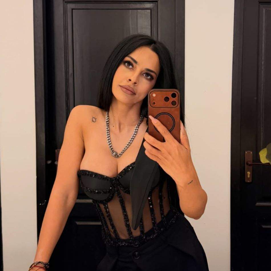 Despărțire fulger în showbiz. Relația dintre Răzvan Kovacs și Ella Vișan s-a încheiat după doar două săptămâni. Mesajul Emei