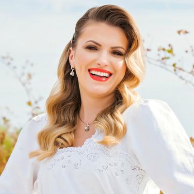 Secretul Laviniei Goste pentru o siluetă impecabilă