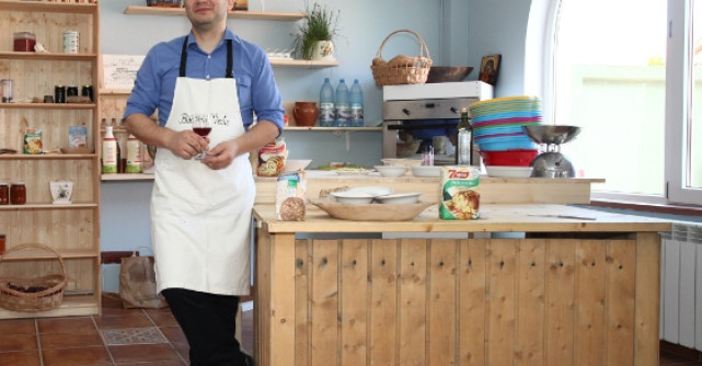 7 Spice si Bacania Veche provoaca jurnalistii la improvizatii pe teme culinare