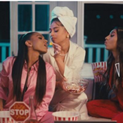 Un trio de neegalat - Eugenia Nicolae, Karmen și Gya lansează prima piesă din soundtrack-ul filmului Ca Fetele